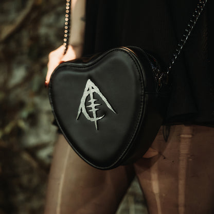 Arankai Heart Clutch