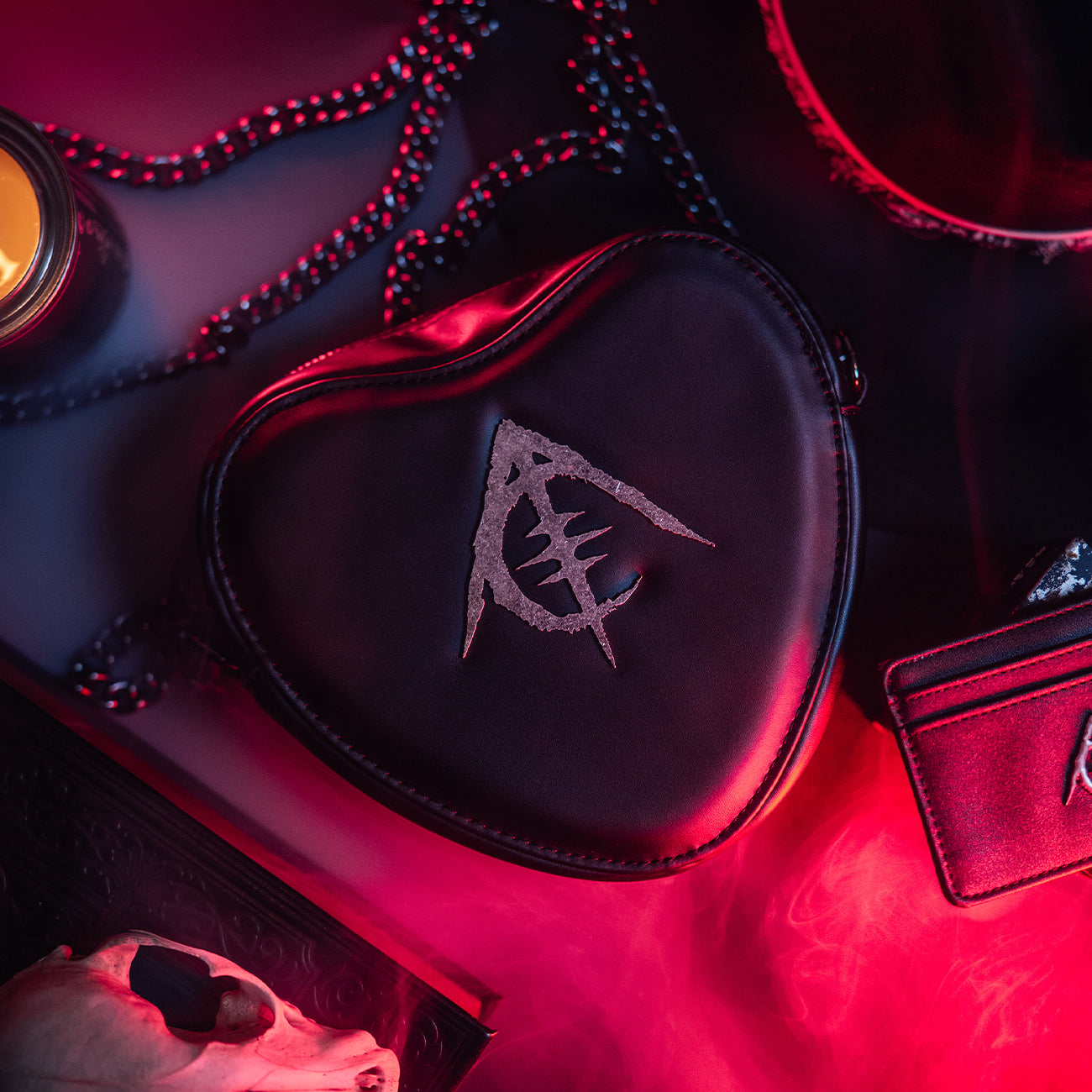 Arankai Heart Clutch